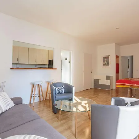 Moderne Au Centre De Biarritz, Proche Plages Et Commerces - Fr-1-3-580 Apartamento